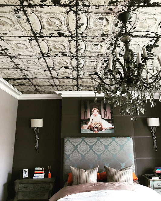 Wallpaper is back! Did it ever leave...?